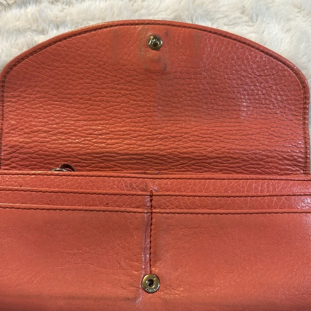 Chloe Peach Wallet With A Snappy Snap Button & Zipper is Zippy - Picture 3 of 16